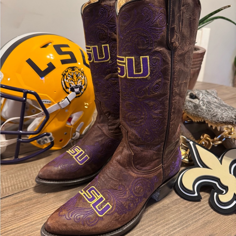 LSU Tigers “Gameday” Women’s Cowboy Boots (Size 5.5-6.5) SOLD OUT!  $260 Retail!